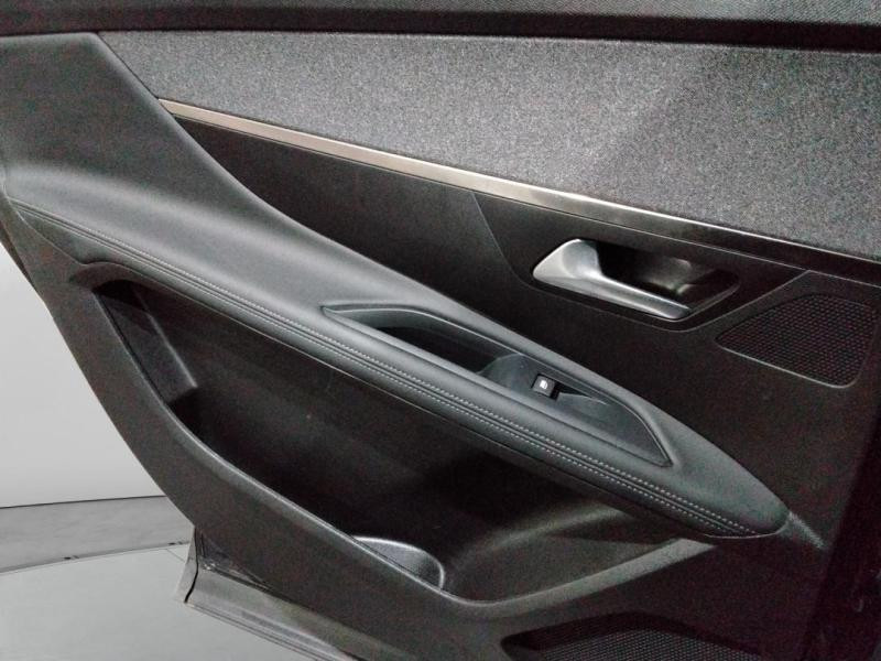 Used PEUGEOT 5008 1.5 BlueHDi 130ch E6.c Allure Business S&S EAT8 2020 Noir Perla Nera (M) € 18990 in Lesménils