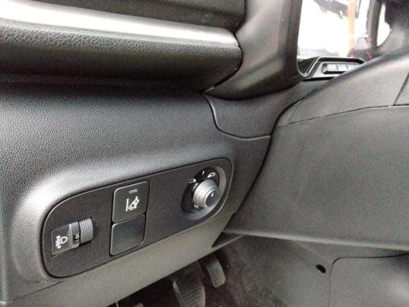 Occasion CITROEN C3 PureTech 82ch Graphic S&S E6.d 2019 Gris Platinium - Noir Onyx 8990 € à Lesménils