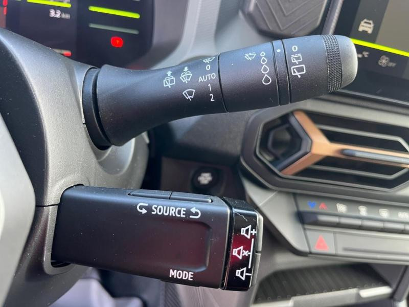 Occasion DACIA Duster 1.2 TCe mild hybrid 130ch Extreme 2025 Blanc 25370 € à Lesménils