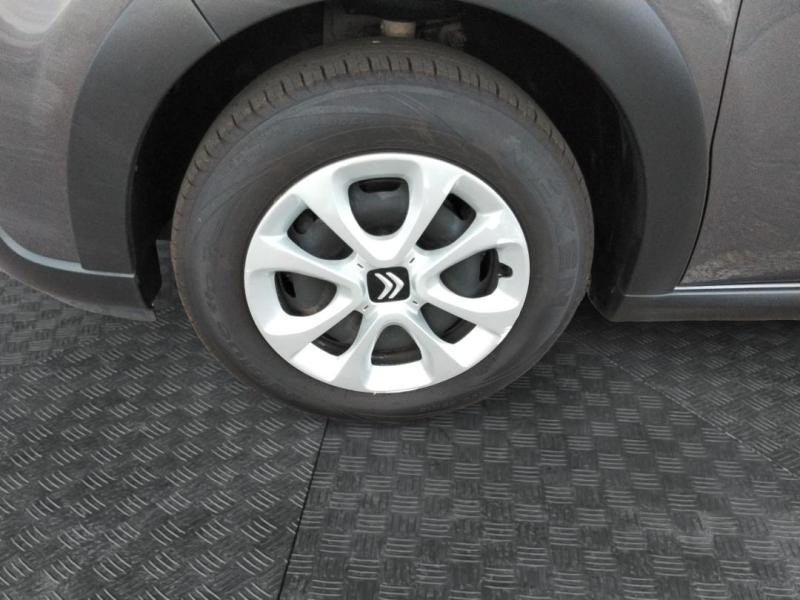 Occasion CITROEN C3 PureTech 82ch Graphic S&S E6.d 2019 Gris Platinium - Noir Onyx 8990 € à Lesménils