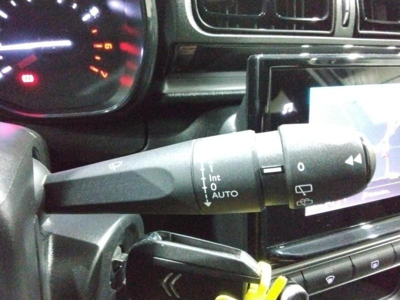 Used CITROEN C3 1.5 BlueHDi 100ch S&S Feel Business E6.d 2021 Gris Platinium (M) € 11990 in Lesménils