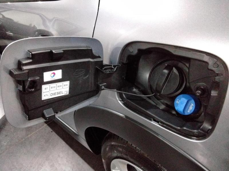 Used CITROEN C3 1.5 BlueHDi 100ch S&S Feel Business E6.d 2021 Gris Platinium (M) € 11990 in Lesménils