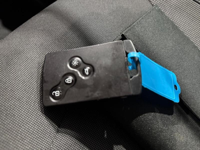 Occasion RENAULT Captur 1.5 dCi 90ch Stop&Start energy Intens eco² Euro6 2016 2016 Gris Cassiopée 10990 € à Lesménils