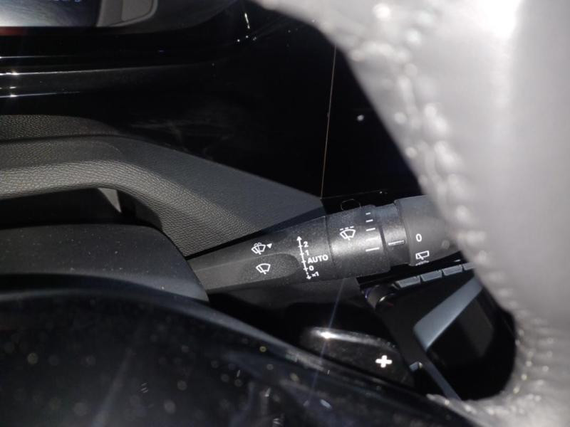 Used PEUGEOT 308 1.2 PureTech 130ch S&S Allure Pack EAT8 2024 Bleu Vertigo (S) € 20990 in Lesménils