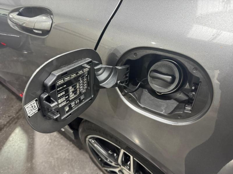 Used MERCEDES-BENZ Classe A 200 Fascination 2016 Gris Montagne € 16990 in Lesménils