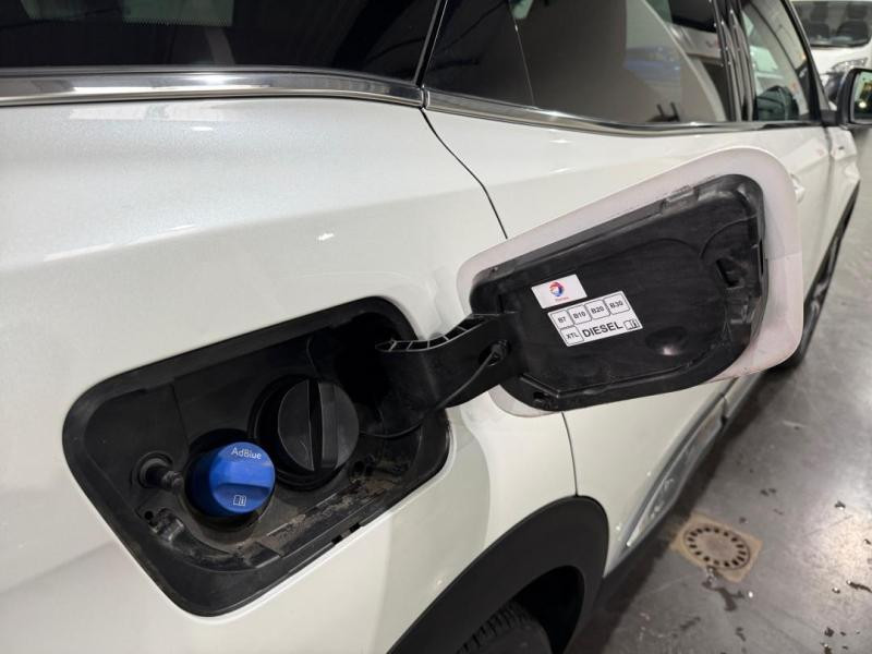 Used PEUGEOT 3008 1.5 BlueHDi 130ch E6.c GT Line S&S EAT8 2019 Blanc Nacré (S) € 16990 in Lesménils