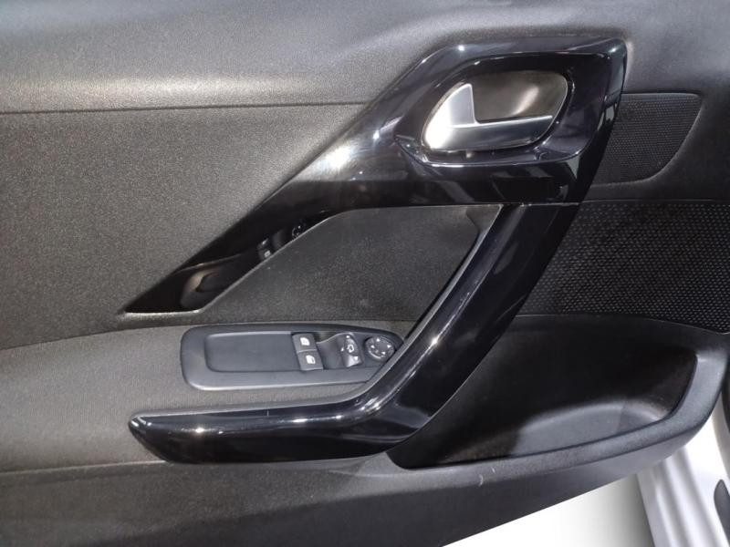 Occasion PEUGEOT 208 1.4 HDi FAP Style 5p 2015 Gris 9490 € à Lesménils