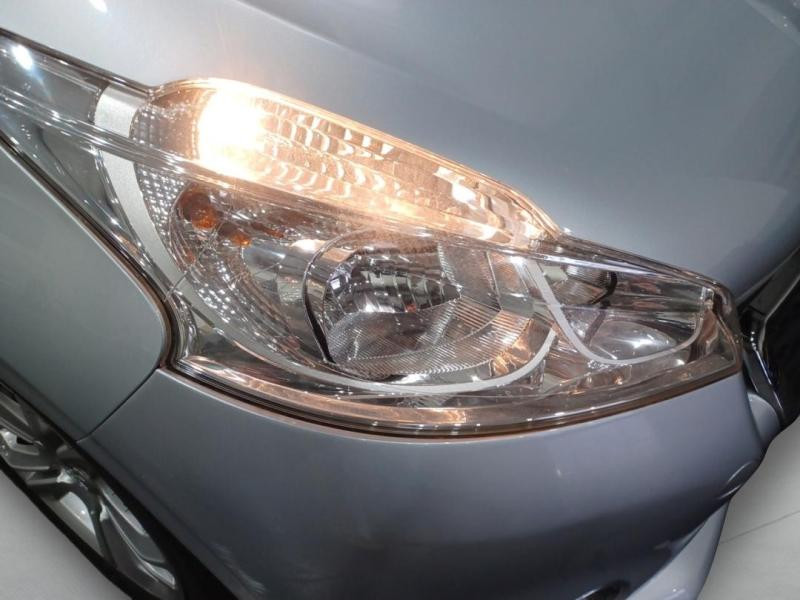 Occasion PEUGEOT 208 1.4 HDi FAP Style 5p 2015 Gris 9490 € à Lesménils