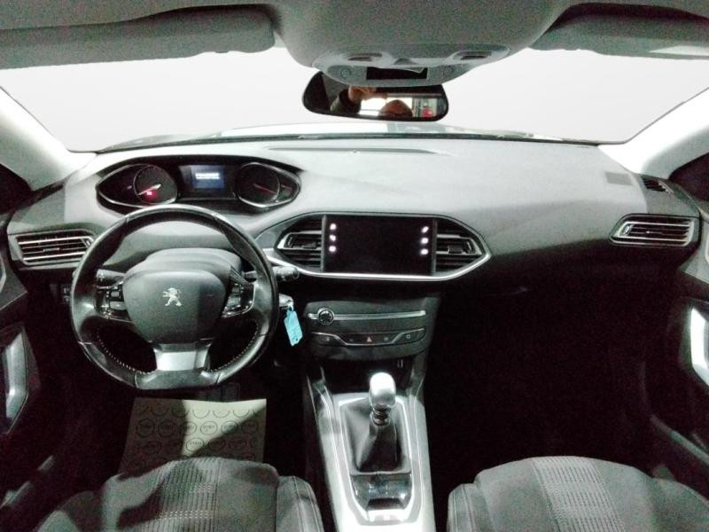 Occasion PEUGEOT 308 1.2 PureTech 130ch S&S Allure 2017 Gris Hurricane 7990 € à Lesménils