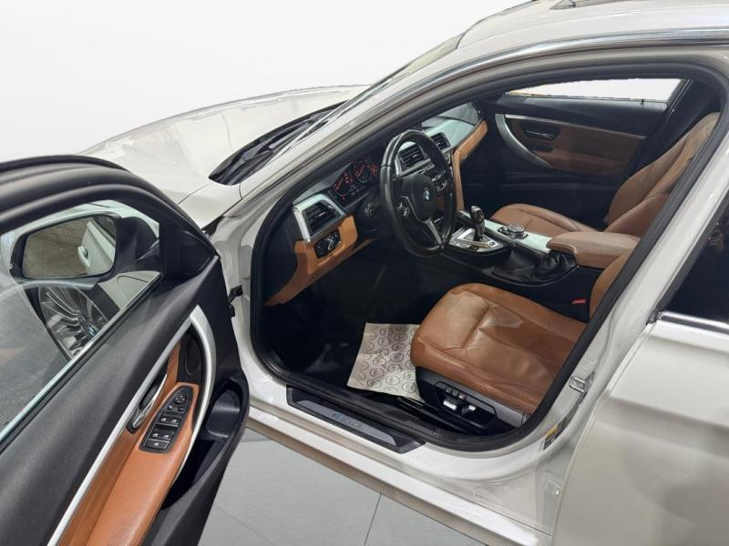 Occasion BMW Série 3 330eA 252ch Luxury 2017 Mineralweiss 16490 € à Lesménils