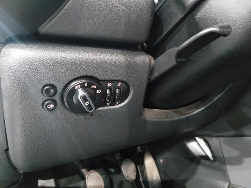 Occasion MINI Mini One 102ch Shoreditch 2017 Pepper White 11990 € à Lesménils