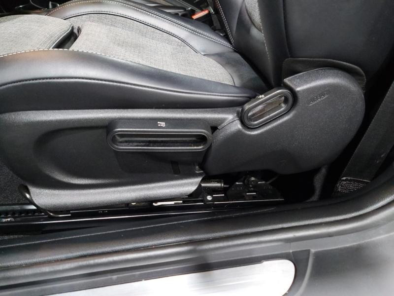 Occasion MINI Mini One 102ch Shoreditch 2017 Pepper White 11990 € à Lesménils