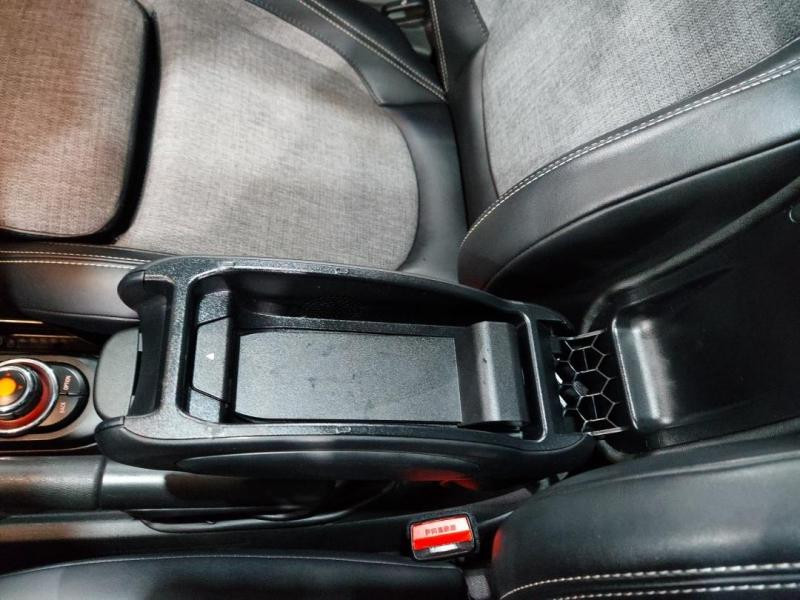 Occasion MINI Mini One 102ch Shoreditch 2017 Pepper White 11990 € à Lesménils