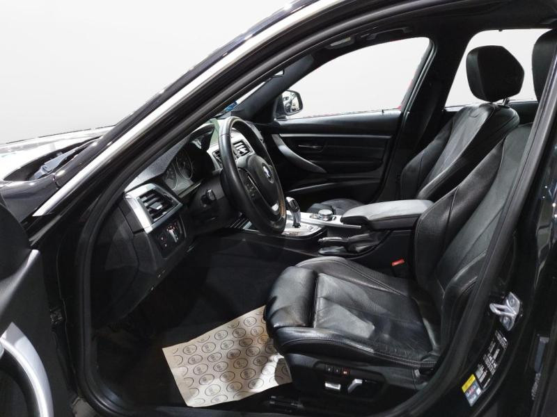 Used BMW Série 3 330eA 252ch Luxury 2018 Saphirschwarz € 19990 in Lesménils