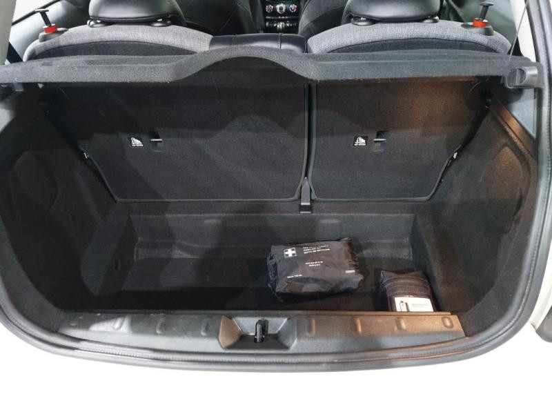 Occasion MINI Mini One 102ch Shoreditch 2017 Pepper White 11990 € à Lesménils