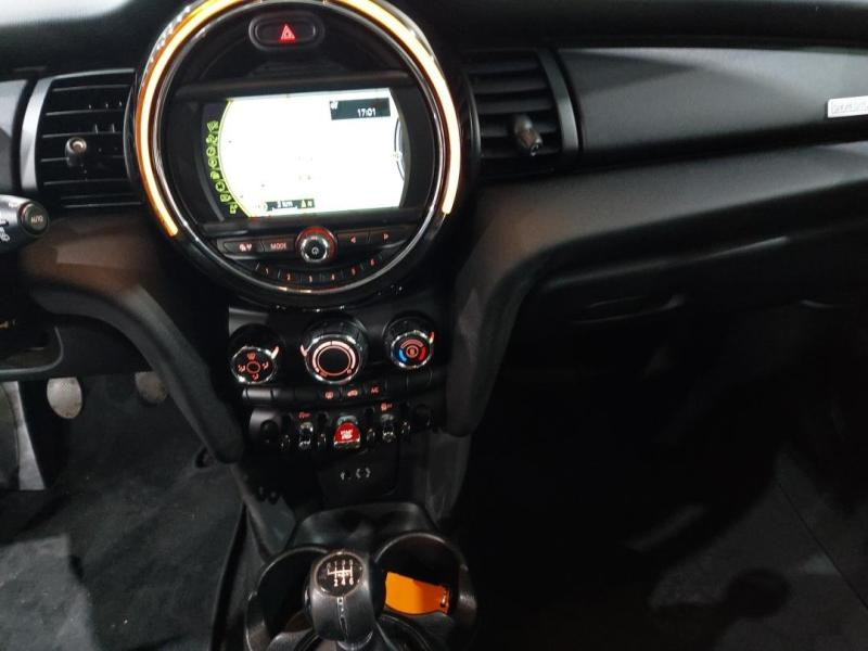 Occasion MINI Mini One 102ch Shoreditch 2017 Pepper White 11990 € à Lesménils