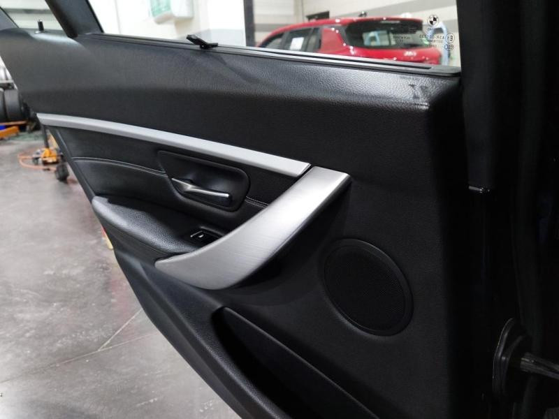 Used BMW Série 3 330eA 252ch Luxury 2018 Saphirschwarz € 19990 in Lesménils