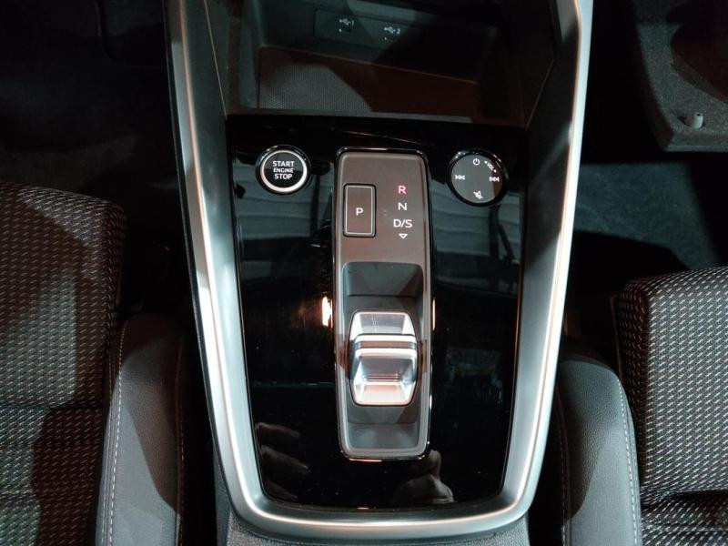 Occasion AUDI A3 Sportback 35 TFSI 150ch Mild Hybrid S line S tronic 7 2021 Gris Daytona nacré 26490 € à Lesménils