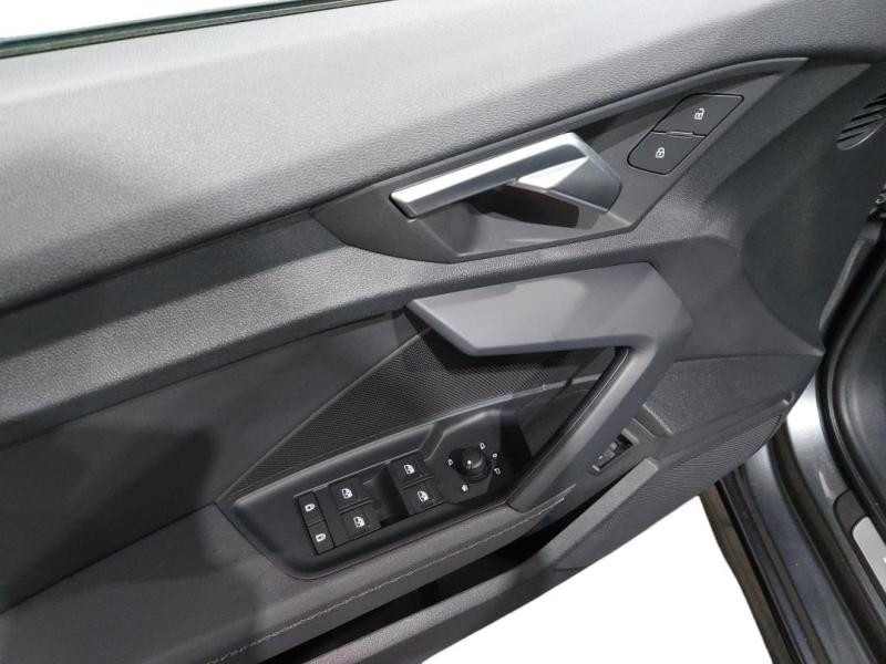 Occasion AUDI A3 Sportback 35 TFSI 150ch Mild Hybrid S line S tronic 7 2021 Gris Daytona nacré 26490 € à Lesménils