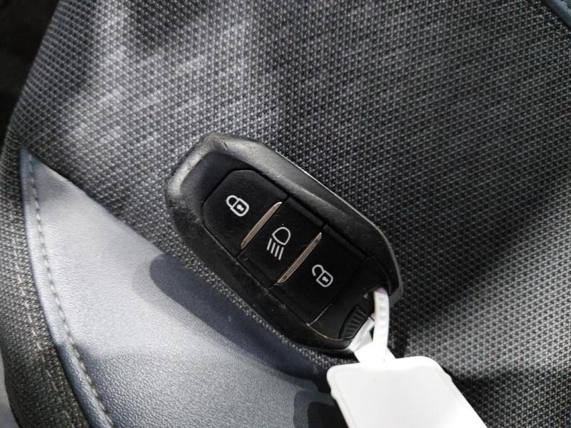 Occasion PEUGEOT 2008 1.5 BlueHDi 130ch S&S Allure EAT8 2020 Orange Fusion (M) 12990 € à Lesménils