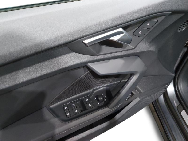 Occasion AUDI A3 Sportback 35 TFSI 150ch Mild Hybrid S line S tronic 7 2021 Gris Daytona nacré 26490 € à Lesménils