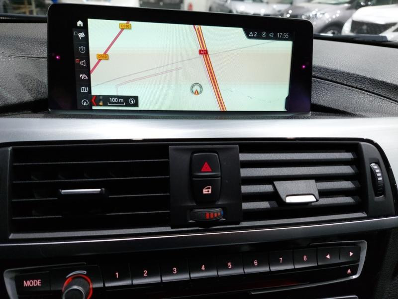 Occasion BMW Série 3 330eA 252ch Luxury 2018 Saphirschwarz 19990 € à Lesménils