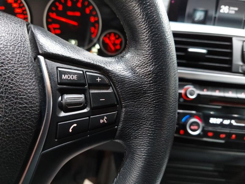 Occasion BMW Série 3 330eA 252ch Luxury 2018 Saphirschwarz 19990 € à Lesménils