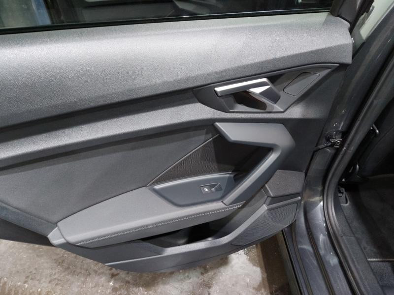 Occasion AUDI A3 Sportback 35 TFSI 150ch Mild Hybrid S line S tronic 7 2021 Gris Daytona nacré 26490 € à Lesménils
