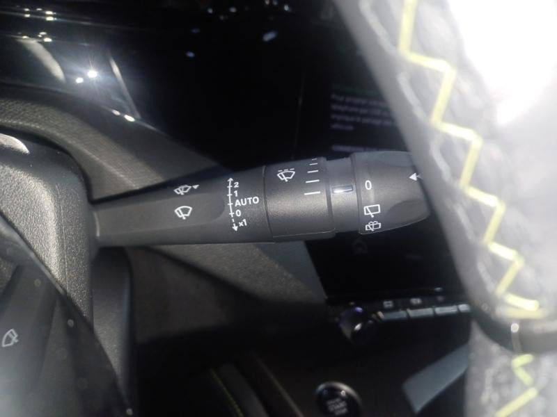 Used PEUGEOT 308 1.5 BlueHDi 130ch S&S GT EAT8 2024 Vert € 26490 in Lesménils