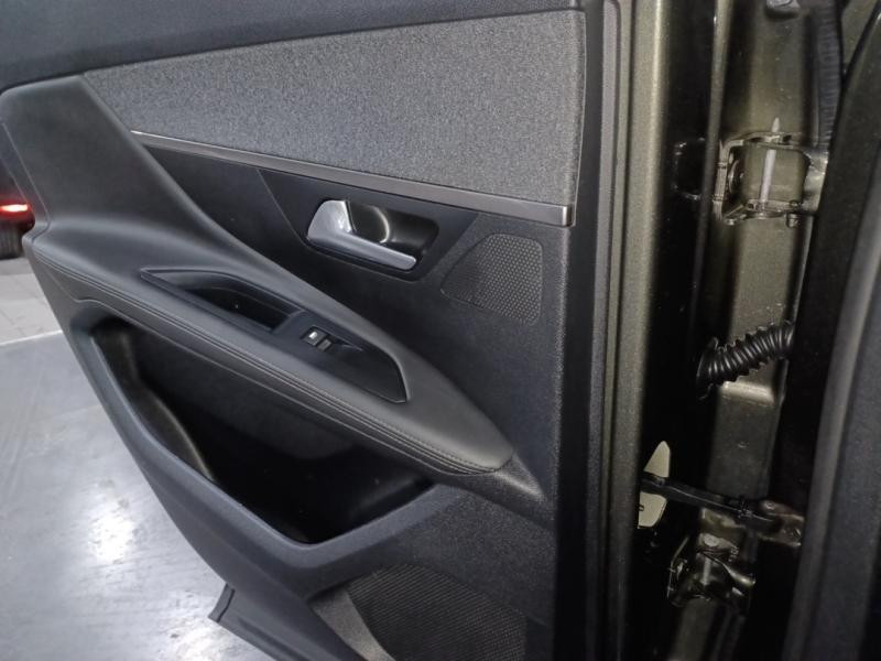 Used PEUGEOT 3008 1.2 PureTech 130ch Allure S&S 2016 Gris Amazonite (M) € 12790 in Lesménils