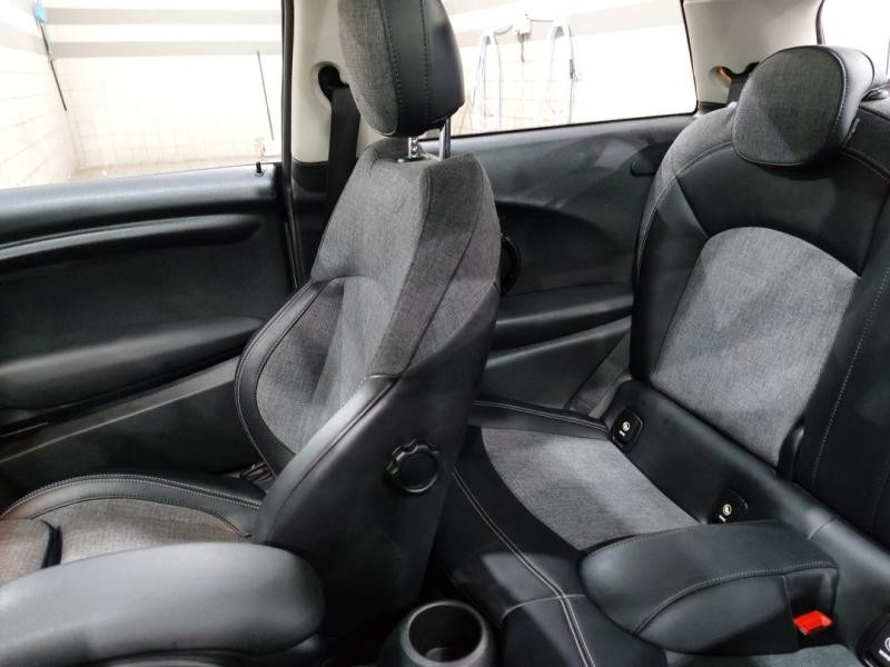 Occasion MINI Mini One 102ch Shoreditch 2017 Pepper White 11990 € à Lesménils