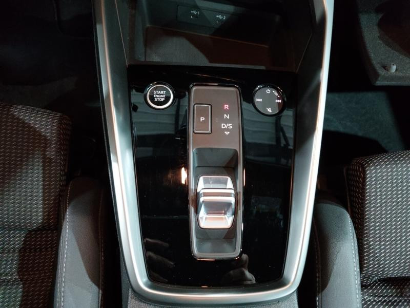 Occasion AUDI A3 Sportback 35 TFSI 150ch Mild Hybrid S line S tronic 7 2021 Gris Daytona nacré 26490 € à Lesménils