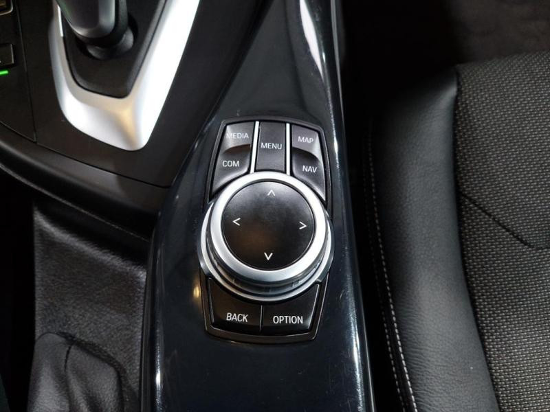 Occasion BMW Série 1 120dA xDrive 190ch UrbanChic 5p Euro6d-T 2019 Saphirschwarz 19490 € à Lesménils