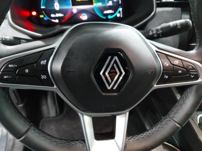 Occasion RENAULT Clio 1.6 E-Tech 145ch full hybrid Techno 2023 Bleu Iron 17990 € à Lesménils