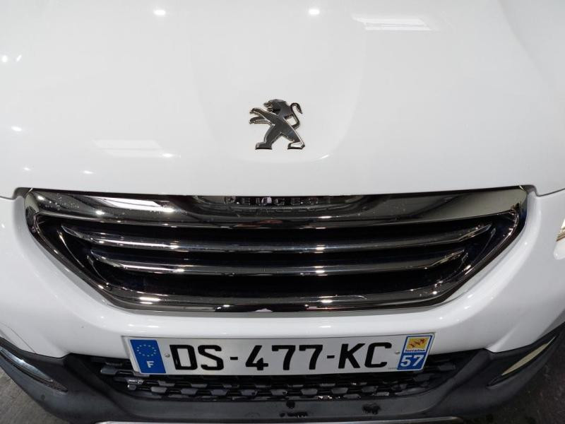 Occasion PEUGEOT 2008 1.2 PureTech 130ch Urban Cross S&S 2015 Blanc Banquise 9990 € à Lesménils