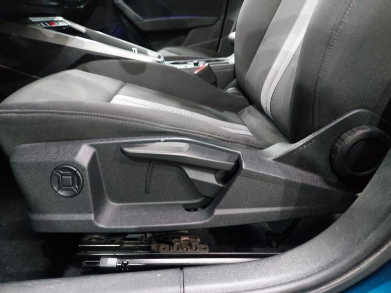 Occasion AUDI A3 Sportback 35 TFSI 150ch Mild Hybrid Design S tronic 7 2021 Bleu Atoll métallisé 22490 € à Lesménils