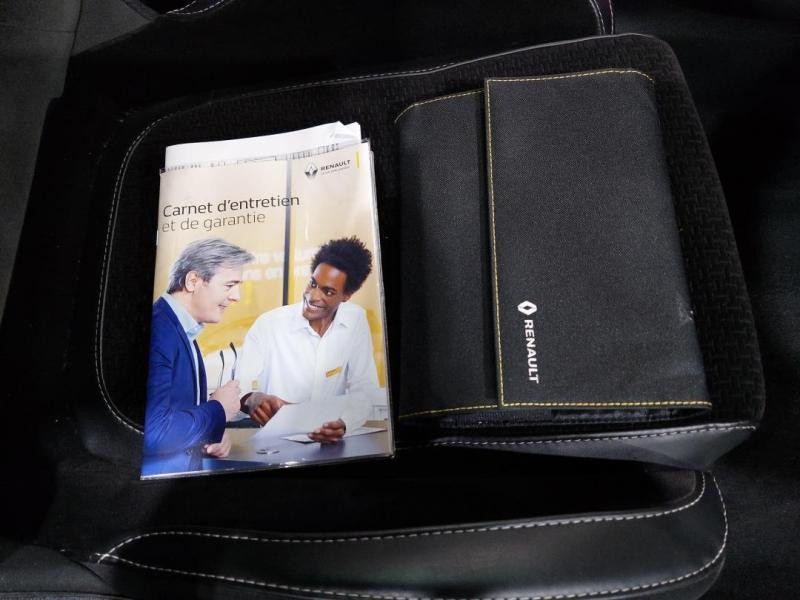 Occasion RENAULT Megane 1.3 TCe 140ch FAP Business EDC 2019 Blanc Nacre 11990 € à Lesménils