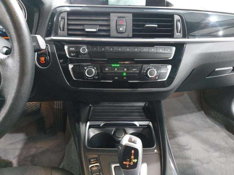 Occasion BMW Série 1 120dA xDrive 190ch UrbanChic 5p Euro6d-T 2019 Saphirschwarz 19490 € à Lesménils