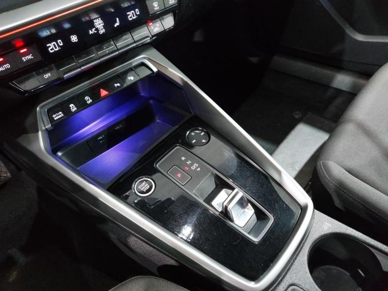 Occasion AUDI A3 Sportback 35 TFSI 150ch Mild Hybrid Design S tronic 7 2021 Bleu Atoll métallisé 22490 € à Lesménils