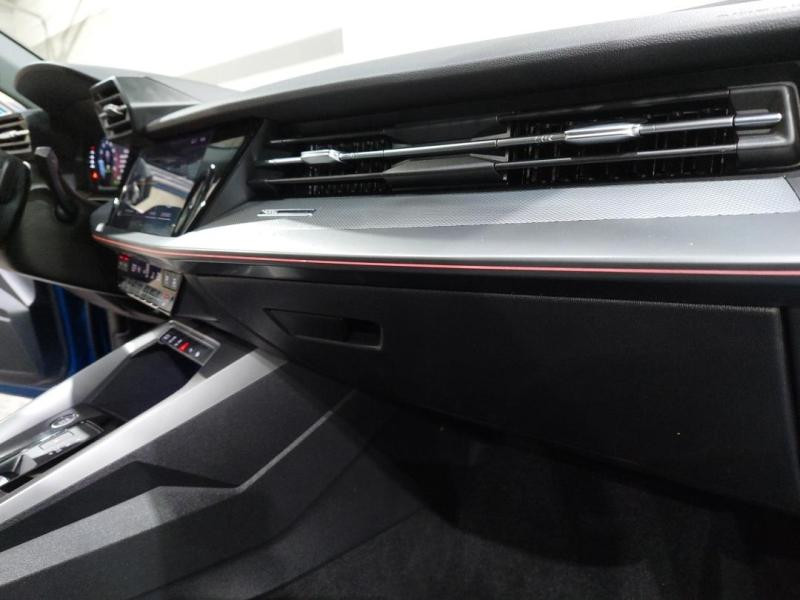 Occasion AUDI A3 Sportback 35 TFSI 150ch Mild Hybrid Design S tronic 7 2021 Bleu Atoll métallisé 22490 € à Lesménils