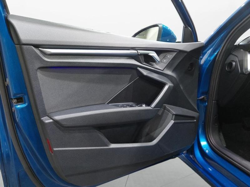 Occasion AUDI A3 Sportback 35 TFSI 150ch Mild Hybrid Design S tronic 7 2021 Bleu Atoll métallisé 22490 € à Lesménils