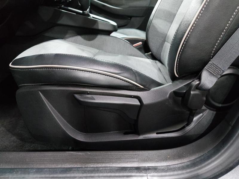 Occasion RENAULT Clio 1.6 E-Tech 145ch full hybrid Techno 2023 Bleu Iron 17990 € à Lesménils