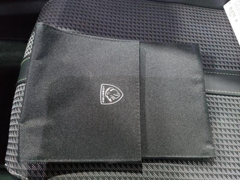 Occasion PEUGEOT 2008 1.2 PureTech 130ch S&S GT EAT8 2022 Gris Platinium (M) 15970 € à Lesménils