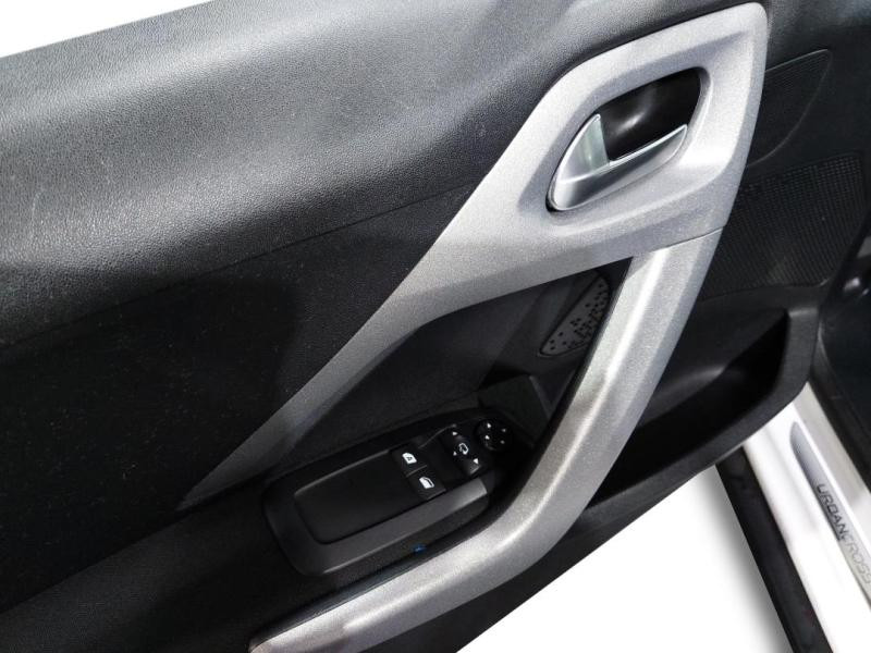 Occasion PEUGEOT 2008 1.2 PureTech 130ch Urban Cross S&S 2015 Blanc Banquise 9990 € à Lesménils