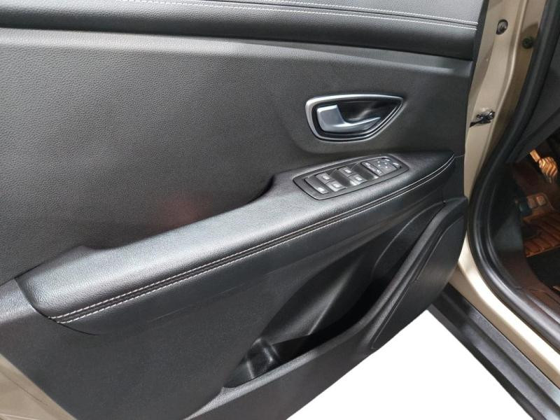 Occasion RENAULT Grand Scenic 1.3 TCe 140ch energy Business Intens 7 places 2018 Beige Dune 14490 € à Lesménils