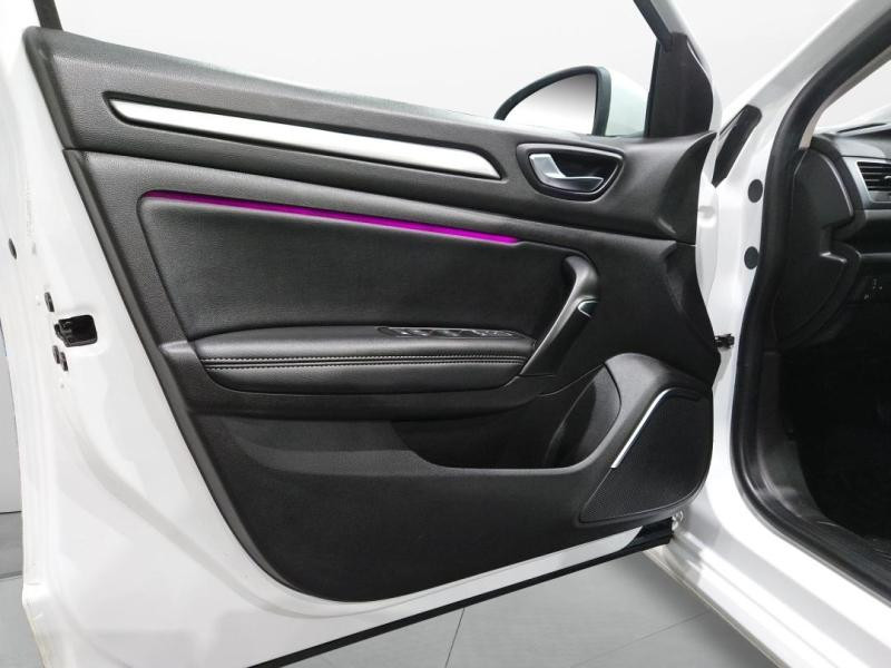 Occasion RENAULT Megane 1.3 TCe 140ch FAP Business EDC 2019 Blanc Nacre 11990 € à Lesménils