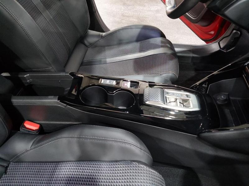 Occasion PEUGEOT 208 1.2 PureTech 100ch S&S GT EAT8 2023 Rouge Elixir (V) 16990 € à Lesménils