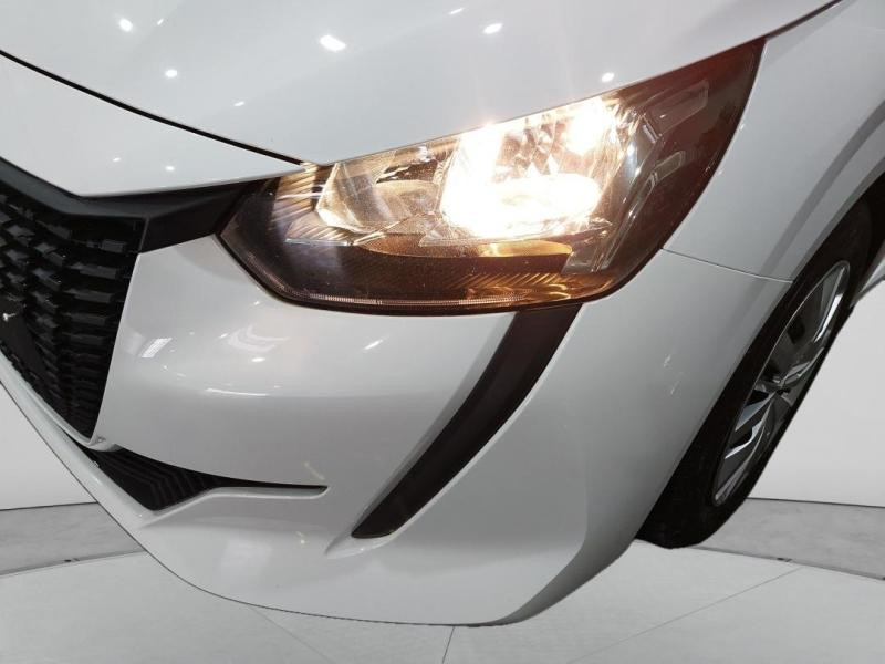 Occasion PEUGEOT 208 Affaire 1.5 BlueHDi 100 Premium Pack 2021 Blanc Banquise 8970 € à Lesménils