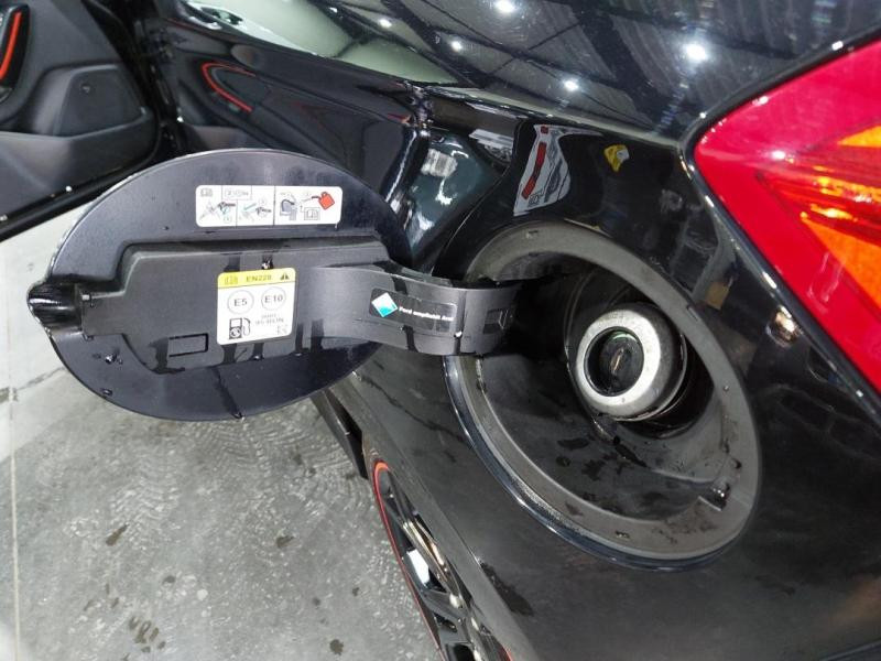 Occasion FORD Fiesta 1.0 EcoBoost 140ch Stop&Start ST-Line 3p Euro6.2 2019 Noir Shadow 11390 € à Lesménils