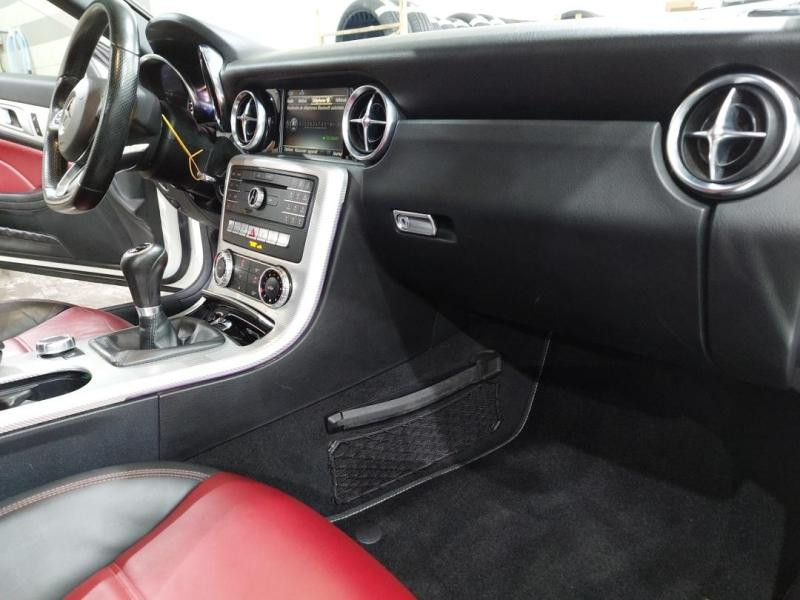 Used MERCEDES-BENZ SLC 180 156ch Executive 2018 Blanc diamant brillant € 20790 in Lesménils
